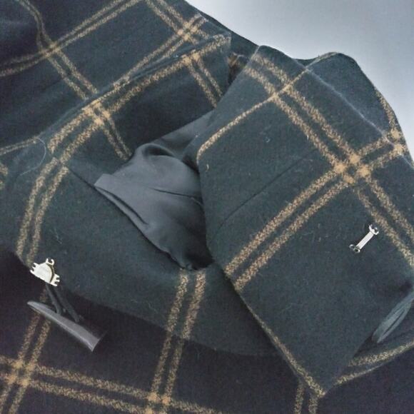 Halston Lifestyle Black Brown Windowpane Wool Toggle Closure Wrap Skirt Size 18 - Picture 8 of 10